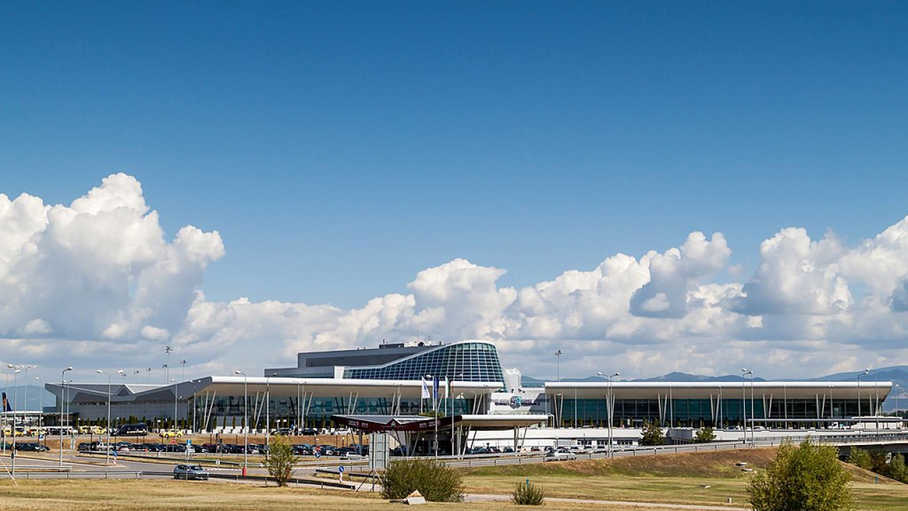 1024px Sofia Airport Terminal 2