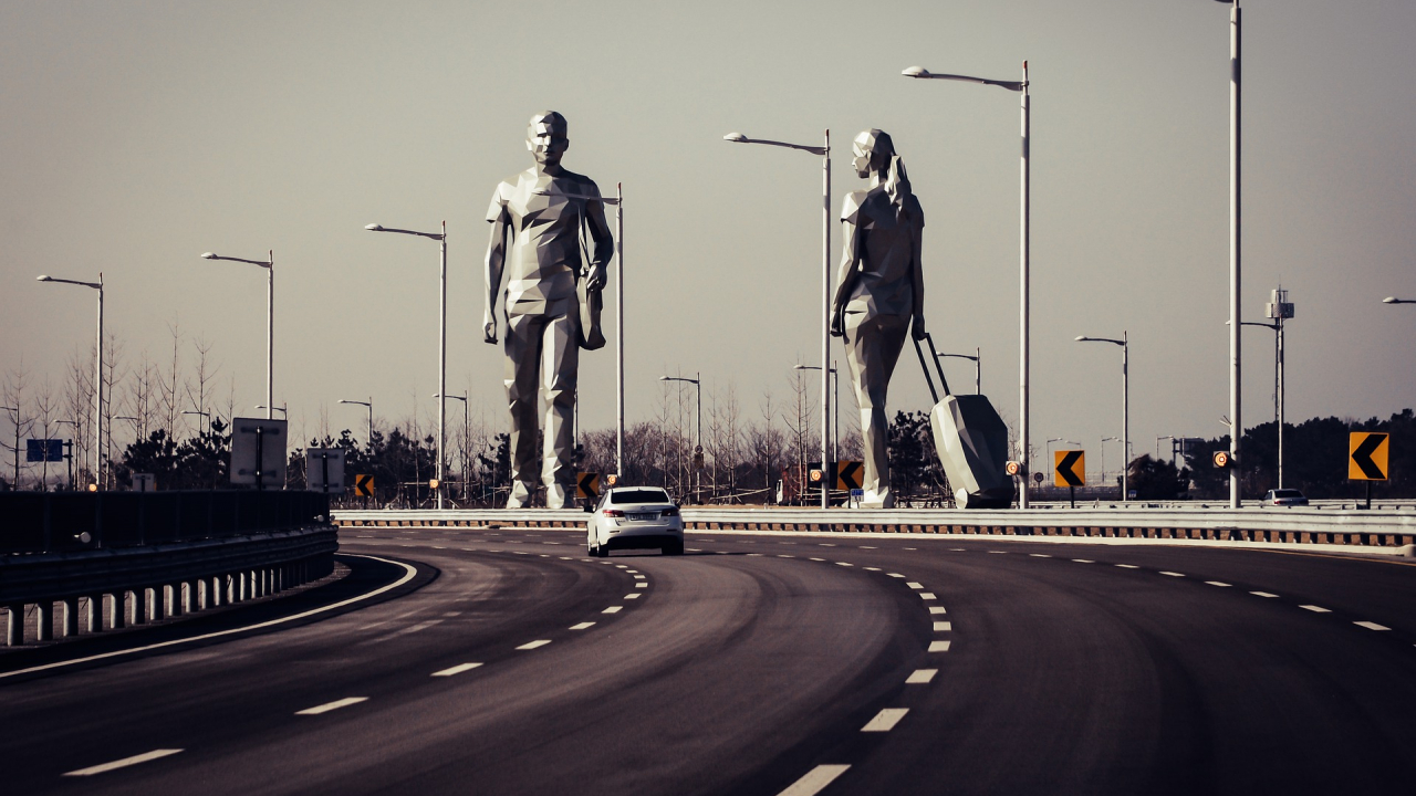 incheon traveller statues